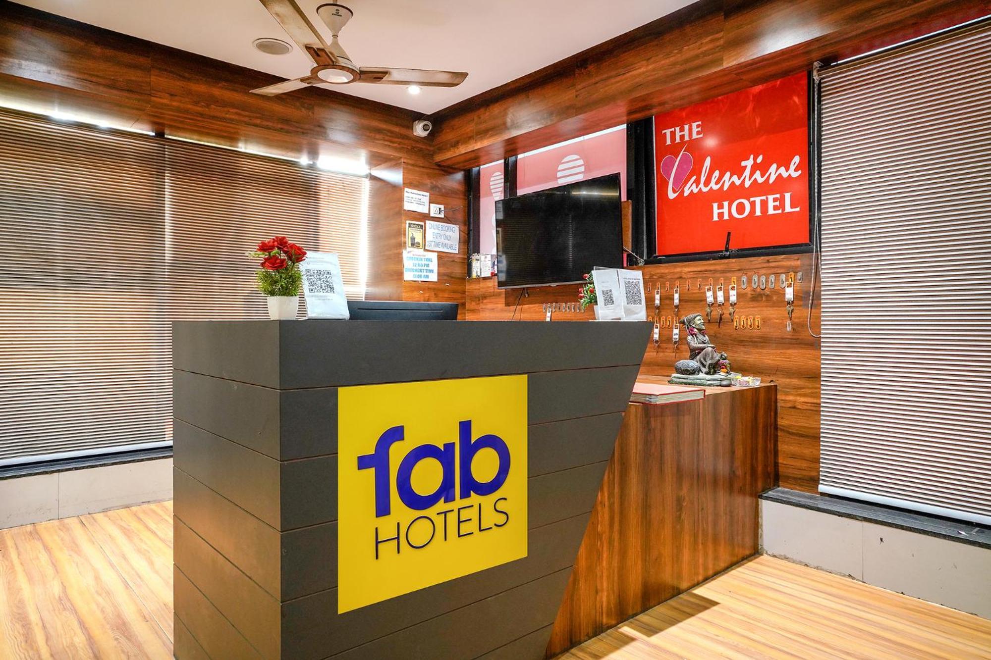 Fabhotel The Valentine - Udhna Road スーラト エクステリア 写真